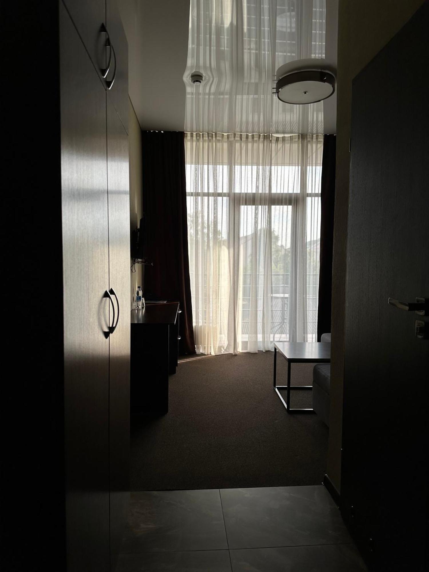 Hotel Atmosphere Poltava Kültér fotó
