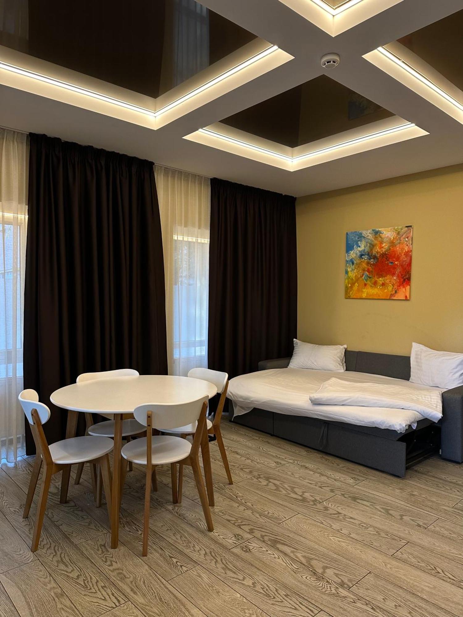 Hotel Atmosphere Poltava Kültér fotó